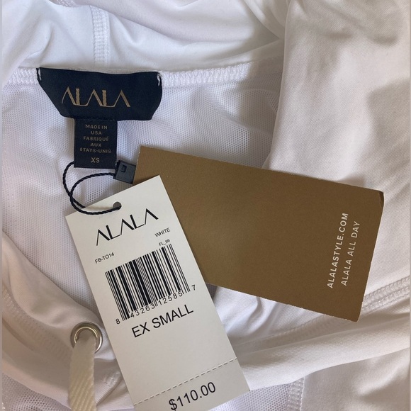 ALALA Flyweight Hoodie Tee Long Sleeve NWT White - Picture 11 of 16